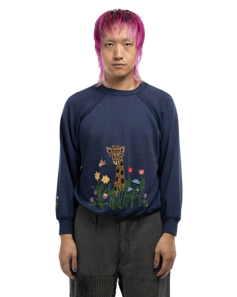 80's Cute Embroidered Crewneck - Medium