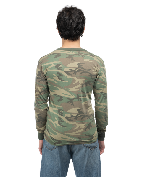 90's Camo Long Sleeve Tee - Medium