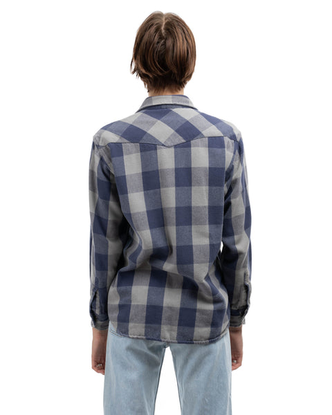 90's Cotton Flannel - Medium
