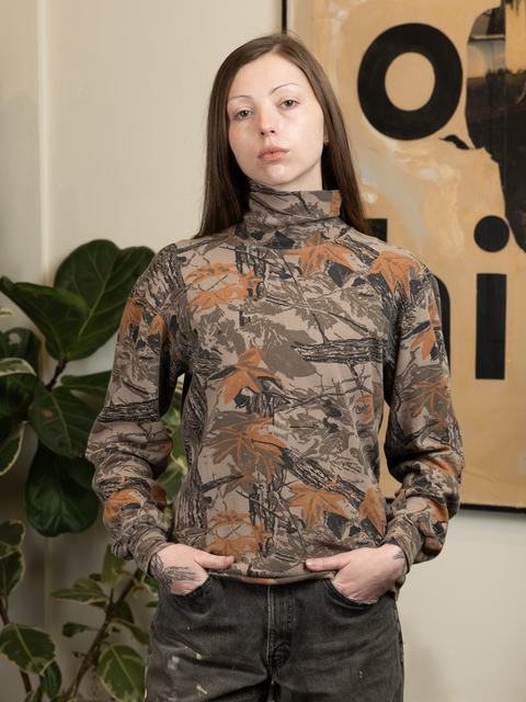 1980s Realtree Camo Mockneck Tee