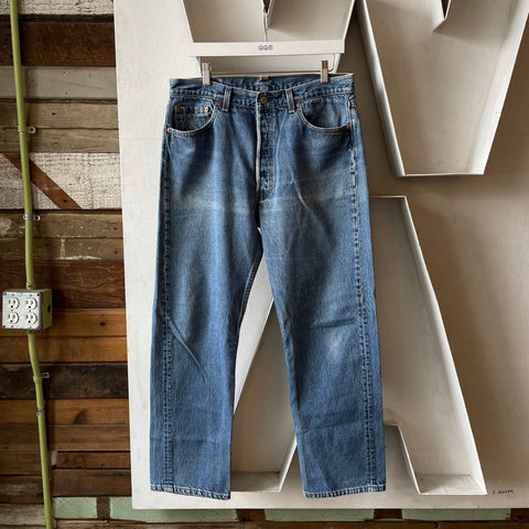 Levi’s 501 - 34” x 30”