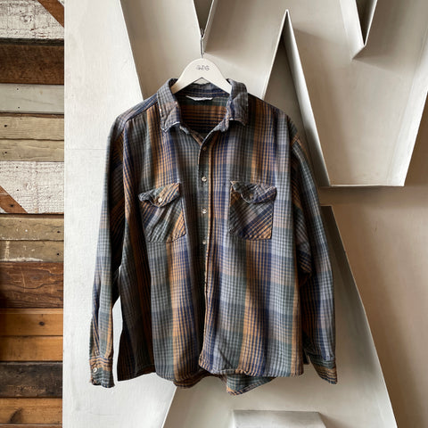 90’s Cotton Flannel - Large