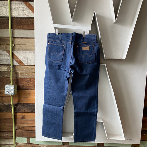 90's Deadstock Wranglers - 37” x 30.5”