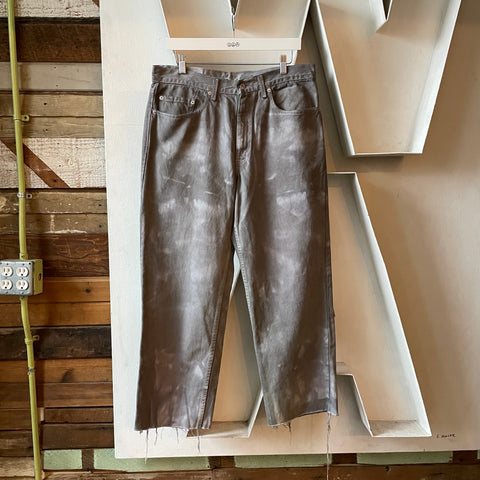 90’s Levi’s 514 Jeans - 33” x 26.5”