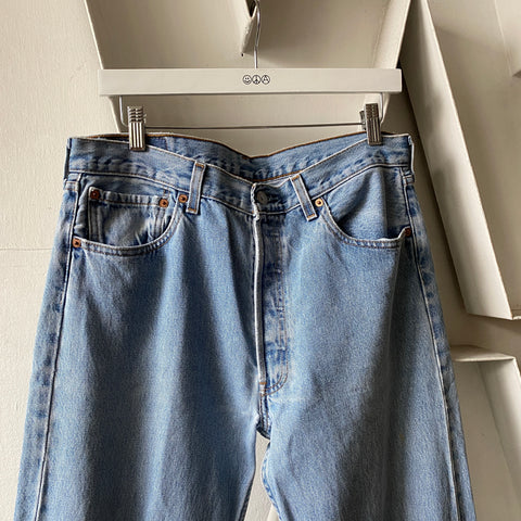90's Levi’s 501 - 33” x 31.5”