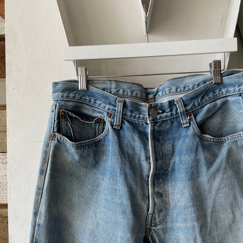 80’s Levi’s Redline 501 - 34” x 27”
