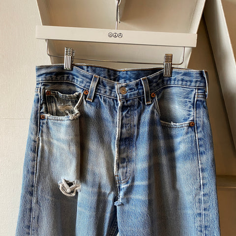 90's Levi’s 501 - 31” x 29”