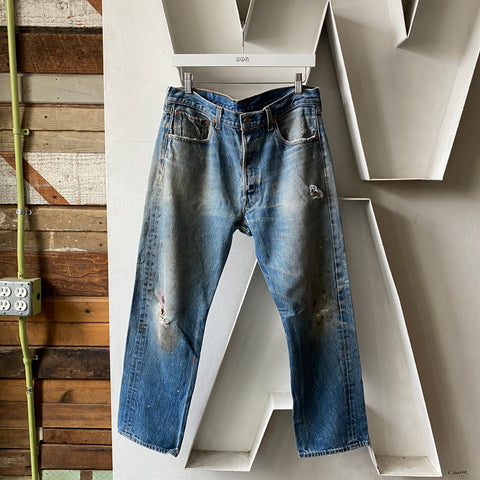 90's Levi's 501 - 33” x 28”