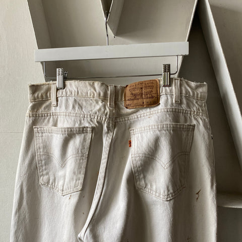 90's Levi’s 560 - 34” x 31”