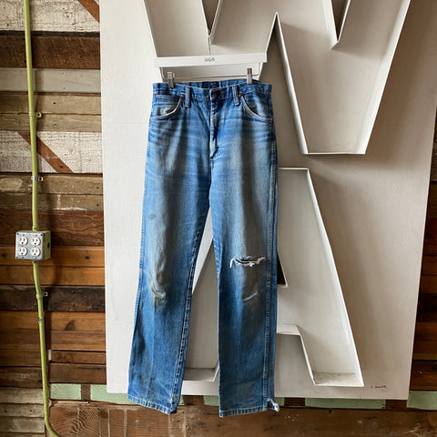 90's Wranglers - 31” x 34”