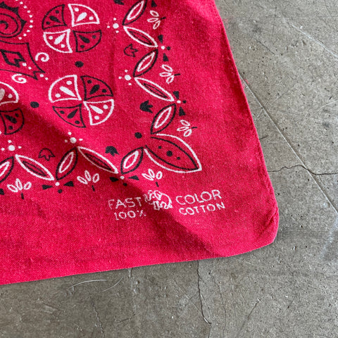 60's Elephant Bandana - OS