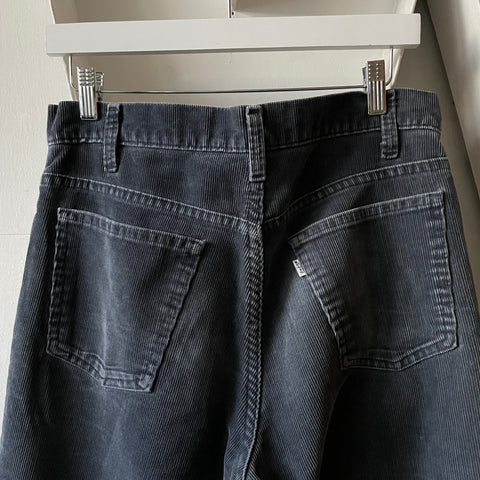 80’s Corduroy Levi’s 519 - 31” x 26”