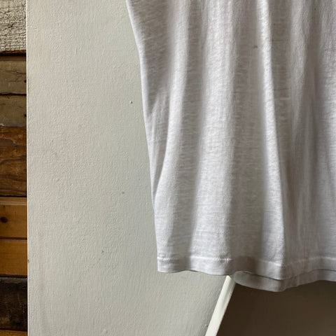 60’s Hanes V-Neck - Medium