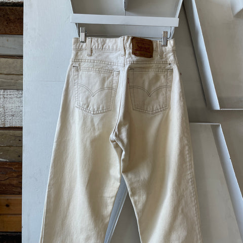 90’s Cream Levi’s 550 - 27.5” x 30.5”