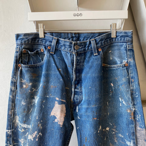 90s Levi’s painters - 35” x 32”