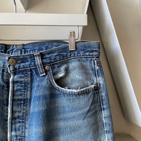 80’s Levi’s 501 - 32” x 30”