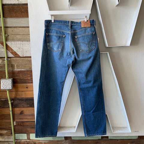 90’s Levi’s 501 - 34” x 32”