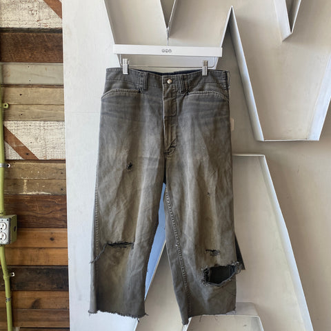 60’s Can’t Bust ‘Em Capris - 32” x 21”