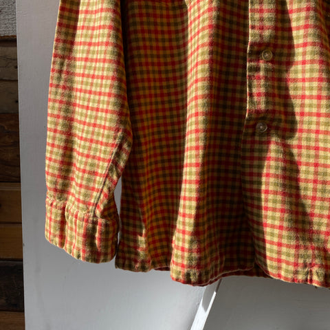 60's Wool Flannel - Medium