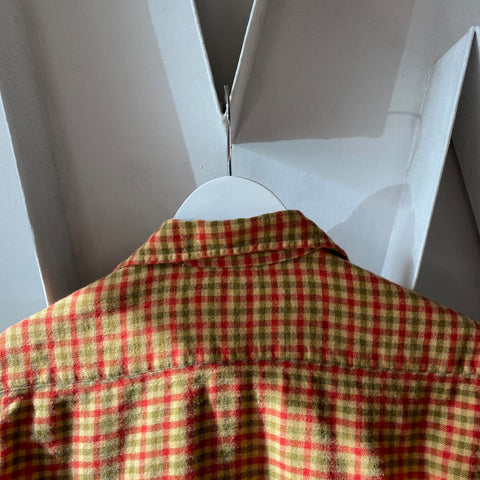 60's Wool Flannel - Medium