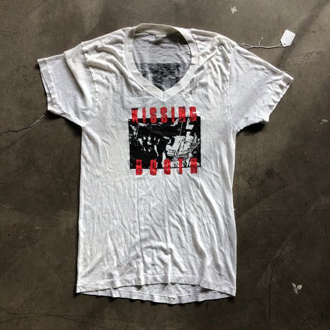 Kissing Booth Shop Tee #25 - 18" x 28"