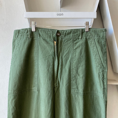 60's OG-107 - 37” x 32”