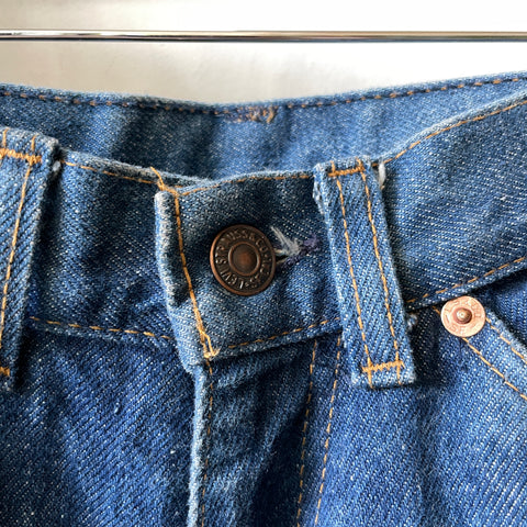 80’s Little Levi’s - 22.5” x 33”