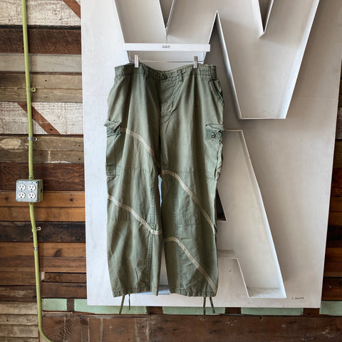 70's Poplin Cargos - 36” x 29”