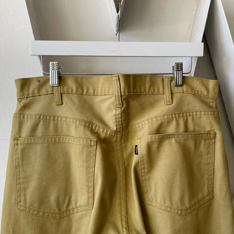 70’s Levi’s Big E - 33 x 28”