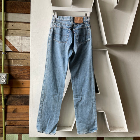 80’s Levi’s Black Bar Skinny Fit - 26" x 31"