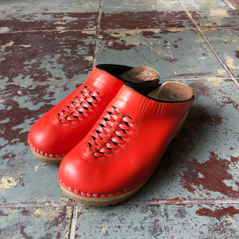 Red Troentorp Clogs Euro 40 - Women’s 7.5