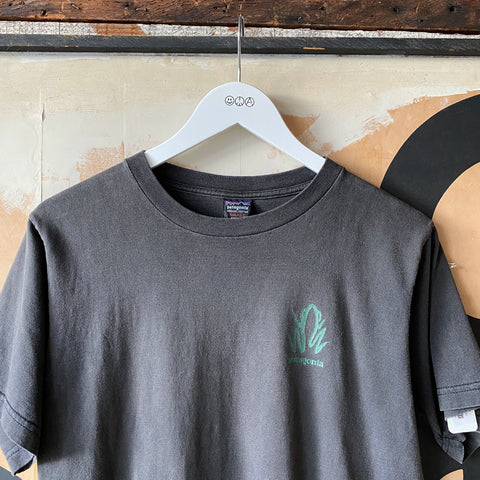 90's Patagonia tee - Small