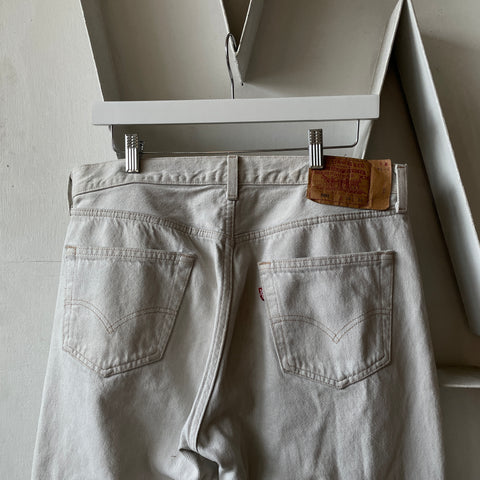90's Levi’s 501 - 34” x 34”