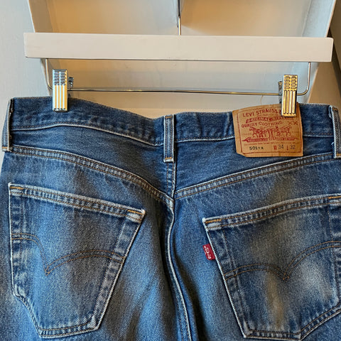 80’s Levi’s 501 - 30” x 28”