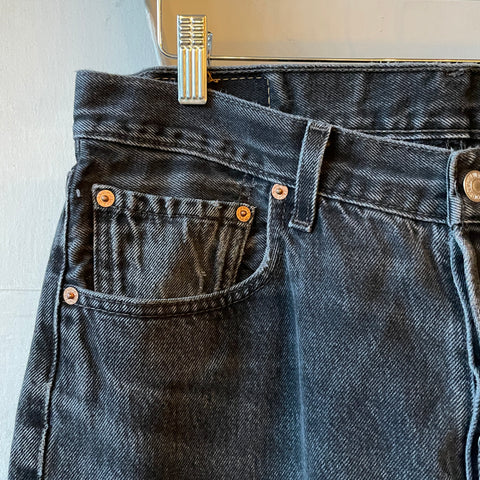 80’s Levi’s 501 - 32” x 28”