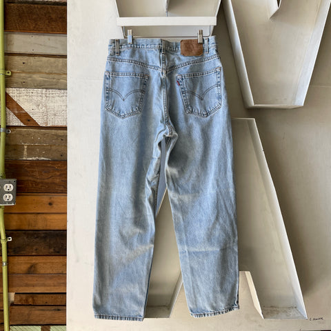 90’s Levi’s 550 Denim - 31” x 29”