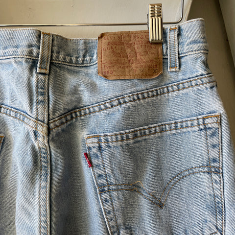 90’s Levi’s 550 Denim - 31” x 29”