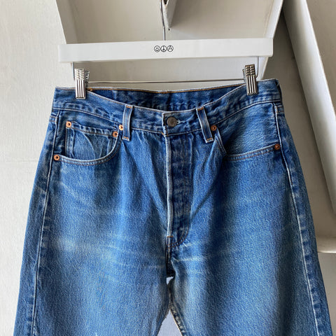 90's Levi’s 501 - 30” x 27”