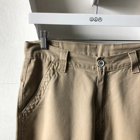 Y2K Levi’s Dry Goods Khakis - 32” x 29”
