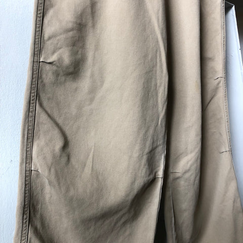Y2K Levi’s Dry Goods Khakis - 32” x 29”