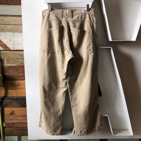 Y2K Levi’s Dry Goods Khakis - 32” x 29”