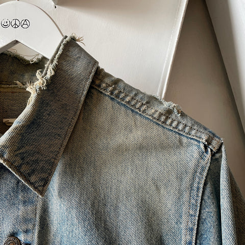 70’s Levi’s Thrashed Denim Trucker Jacket - Large