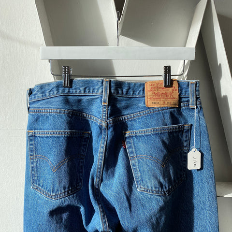 90’s Levi’s 501 - 34” x 30”