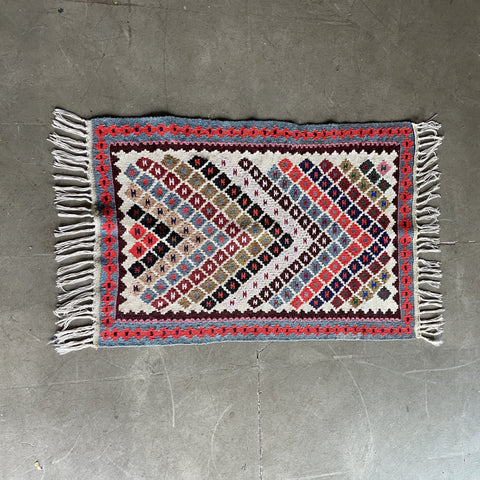 Small Kilim - 2' x 3'