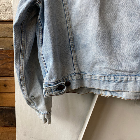 80's Thrashed Levi’s Type III - Large