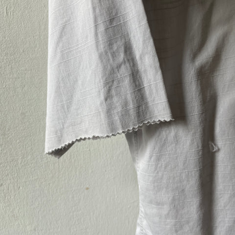 40’s Broadcloth Chopped Button Up - Medium