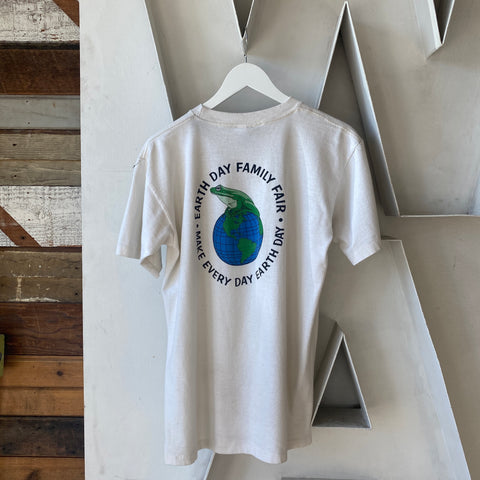 90's Earth Day - Large