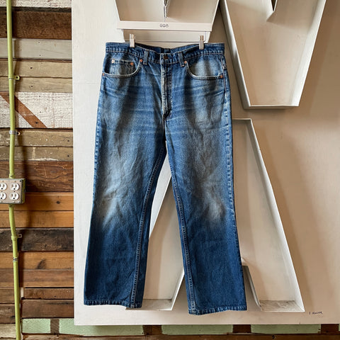 90’s Levi’s 517 - 36” x 28”