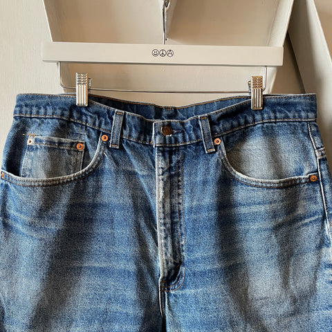 90’s Levi’s 517 - 36” x 28”