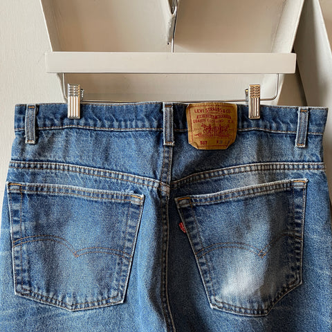 90’s Levi’s 517 - 36” x 28”
